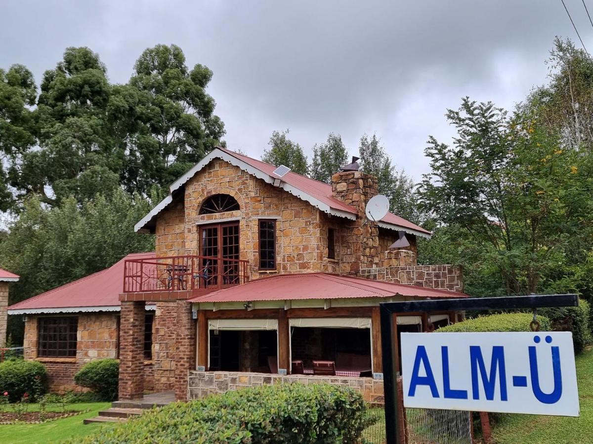 Alm-Ue Villa Dullstroom Bagian luar foto
