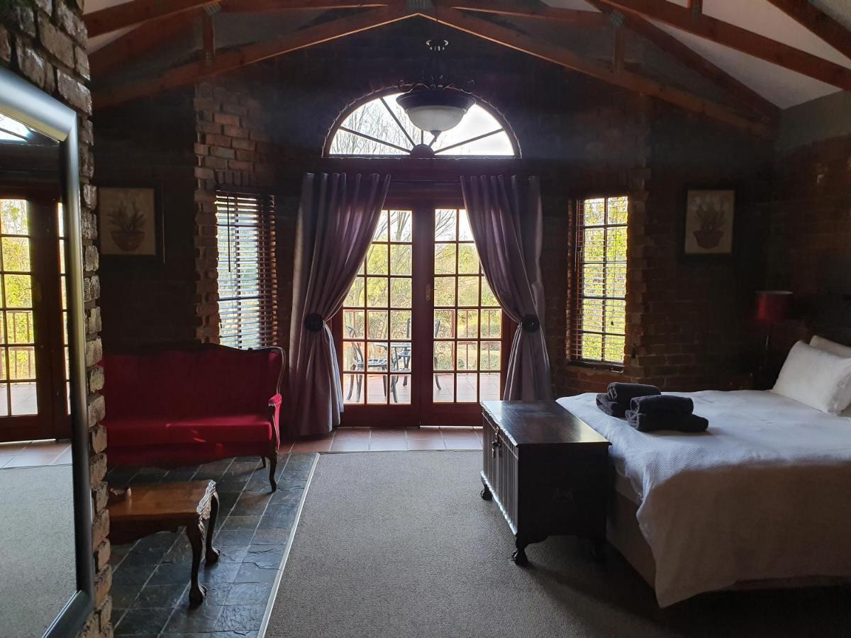 Alm-Ue Villa Dullstroom Bagian luar foto
